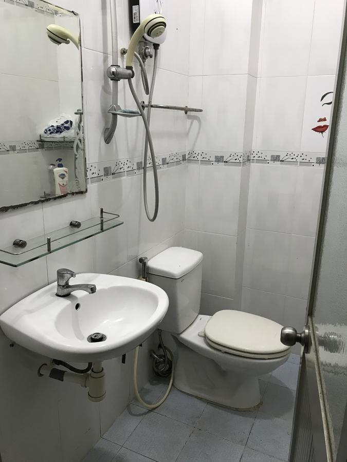 Happy Hostel Vn (Adults Only) Ho Chi Minh City Bagian luar foto