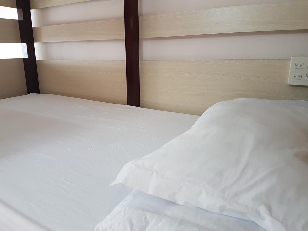 Happy Hostel Vn (Adults Only) Ho Chi Minh City Bagian luar foto